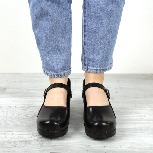SANITA Leather Mary Jane Professional Clogs - Picture 16 of 16